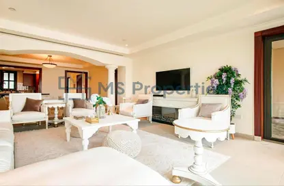 Townhouse - 2 Bedrooms - 3 Bathrooms for sale in East Porto Drive - Porto Arabia - The Pearl Island - Doha