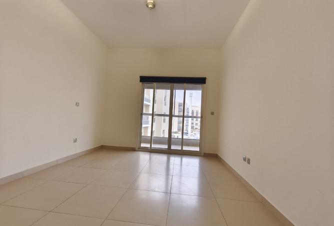 994761 - Property Image 2