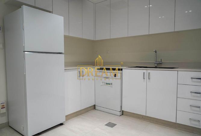 945176 - Property Image 3