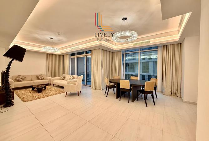 970599 - Property Image 2