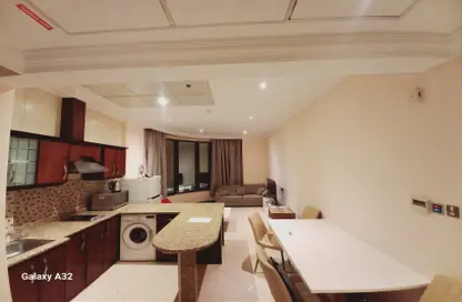 Apartment - 1 Bedroom - 2 Bathrooms for rent in Umm Ghuwalina - Umm Ghuwailina - Doha
