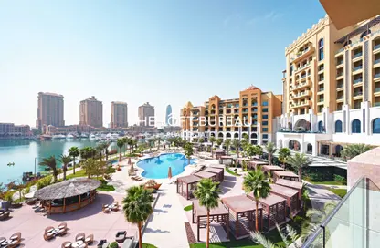 Apartment - 2 Bedrooms - 4 Bathrooms for rent in The St. Regis Marsa Arabia Island - Marsa Arabia - The Pearl Island - Doha