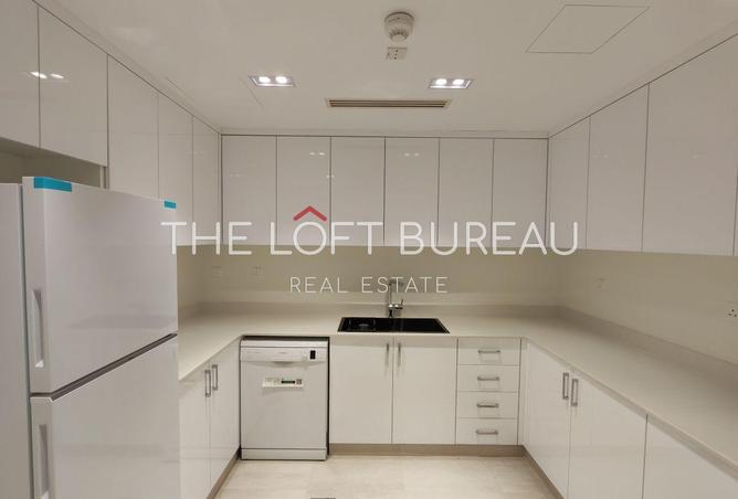 962715 - Property Image 2