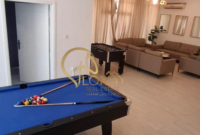 941621 - Property Image 2