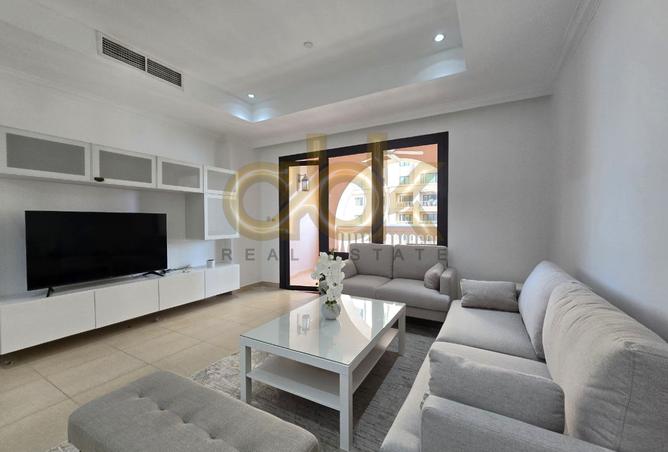 863289 - Property Image 2