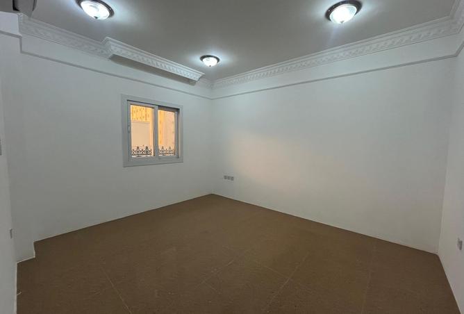 959521 - Property Image 2