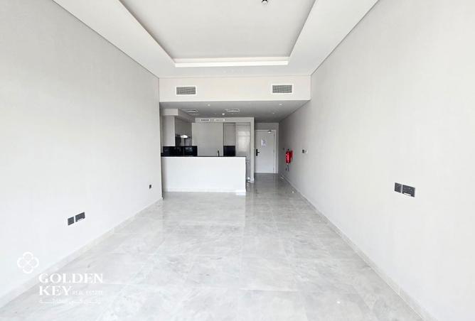 989280 - Property Image 2