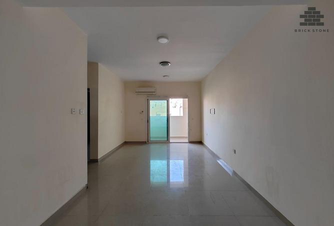 984289 - Property Main Image