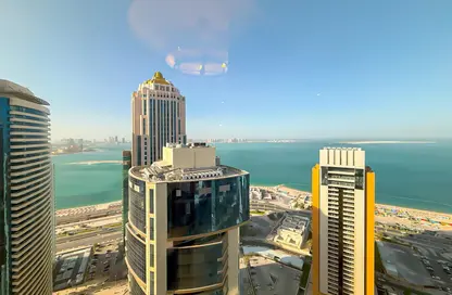 Apartment - 2 Bedrooms - 3 Bathrooms for rent in West Bay Tower - West Bay - West Bay - Doha