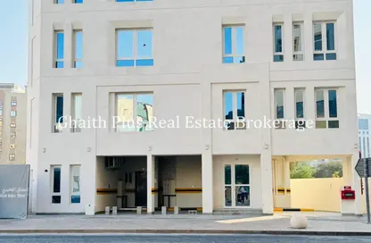 Apartment - 3 Bedrooms - 2 Bathrooms for rent in Musheireb Tower - Musheireb - Musheireb - Doha