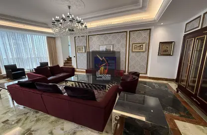 Apartment - 4 Bedrooms - 5 Bathrooms for rent in 35 West Bay - West Bay - Doha