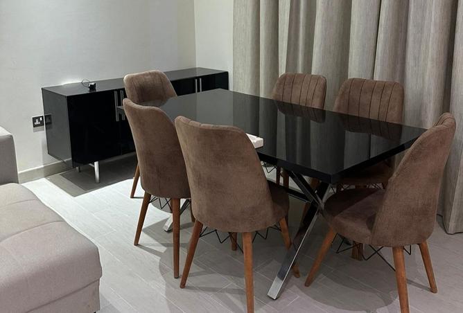 895506 - Property Image 2