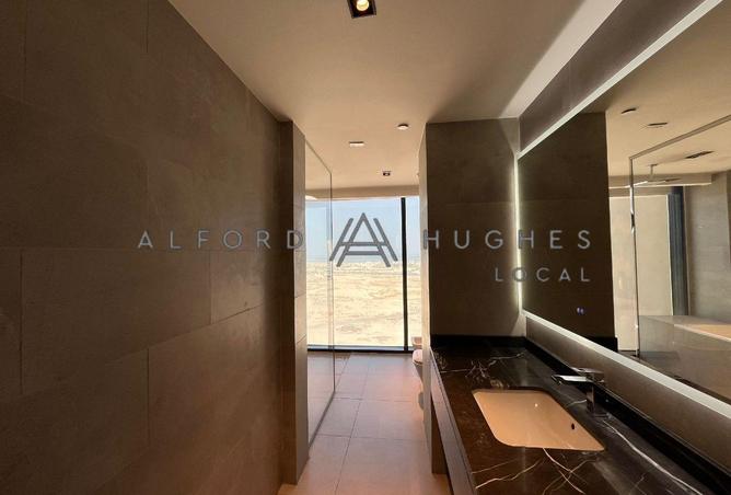 979878 - Property Image 3