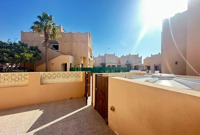 1007195 - Property Image 2