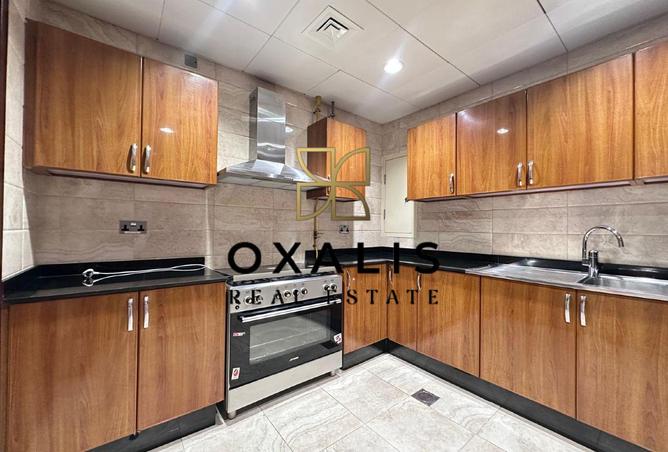 964192 - Property Image 3