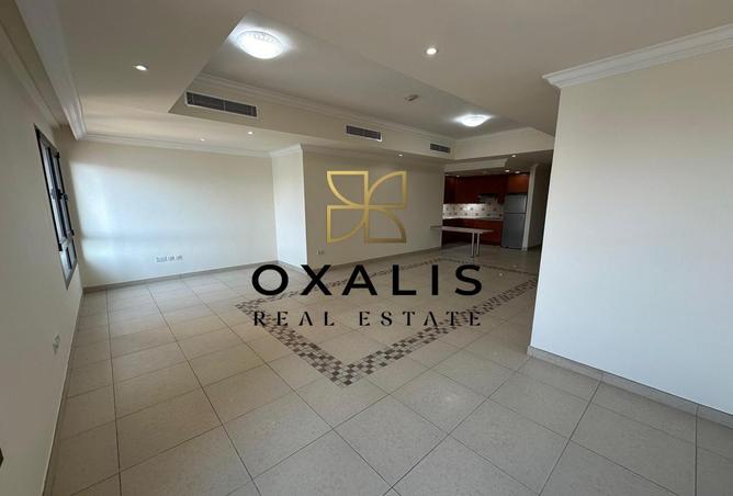 821835 - Property Image 2