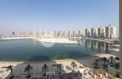 شقة - 2 غرف نوم - 4 حمامات للايجار في فيفا بحرية شرق - فيفا بحرية - جزيرة اللؤلؤة - الدوحة