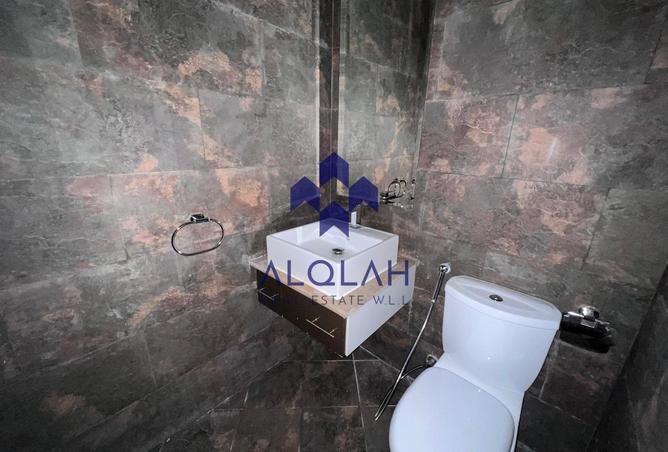 966904 - Property Image 2