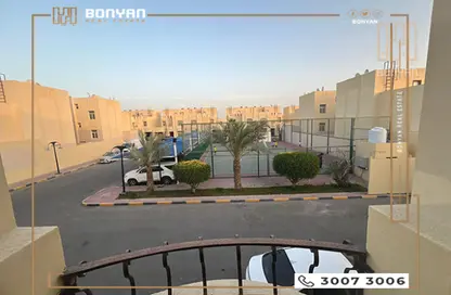 فيلا - 4 غرف نوم - 4 حمامات للايجار في الغرافة - الغرافة - الدوحة