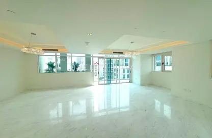 Duplex - 4 Bedrooms - 6 Bathrooms for sale in Gewan Island - The Pearl Island - Doha