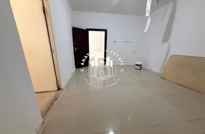 Apartment - 1 Bedroom - 1 Bathroom for rent in New Salata - Salata - Doha