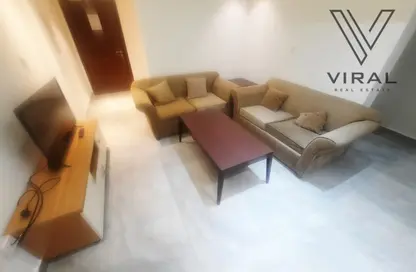 Apartment - 2 Bedrooms - 1 Bathroom for rent in Al Doha Plaza - Al Sadd - Al Sadd - Doha