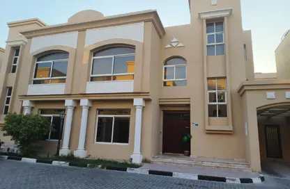 Compound - 4 Bedrooms - 4 Bathrooms for rent in Al Dana st - Muraikh - AlMuraikh - Doha