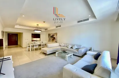 Apartment - 1 Bedroom - 2 Bathrooms for rent in East Porto Drive - Porto Arabia - The Pearl Island - Doha