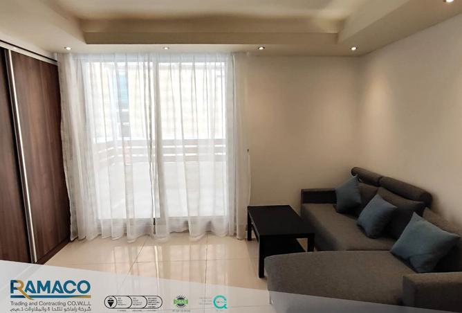 999202 - Property Image 2