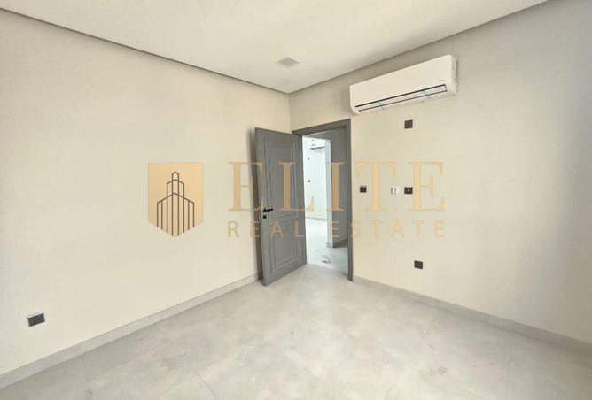 990221 - Property Main Image