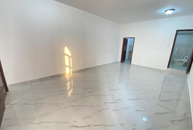 914135 - Property Image 2
