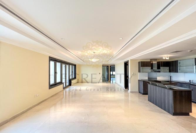 974592 - Property Image 2