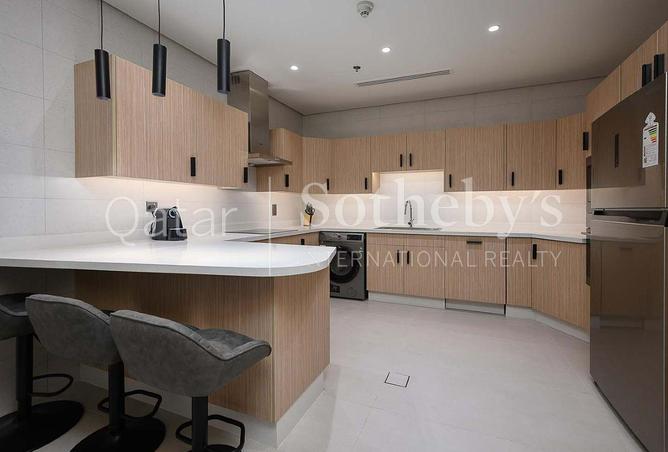 925899 - Property Image 2