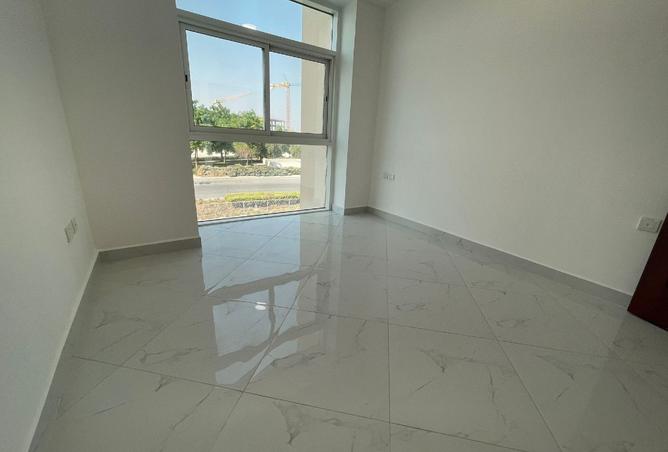 957234 - صورة العقار 2