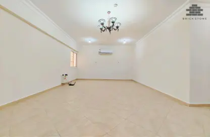 Apartment - 2 Bedrooms - 2 Bathrooms for rent in Al Mansoura - Al Mansoura - Doha