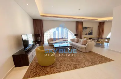 Apartment - 3 Bedrooms - 4 Bathrooms for rent in The Pearl Island - Doha