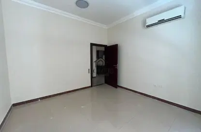 Apartment - 1 Bedroom - 1 Bathroom for rent in Thabit Bin Zaid Street - Al Mansoura - Doha