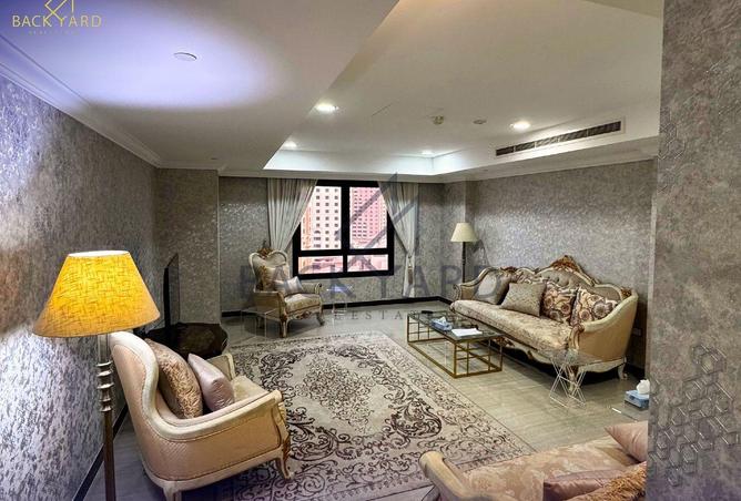 905777 - Property Image 2