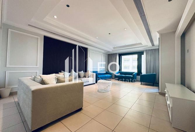 966985 - Property Image 3