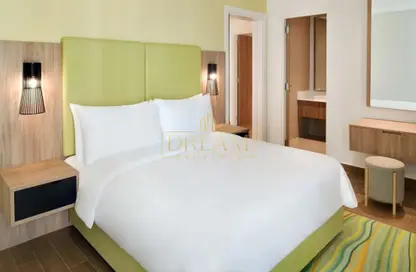 Hotel Apartments - 2 Bedrooms - 3 Bathrooms for rent in 35 West Bay - West Bay - Doha