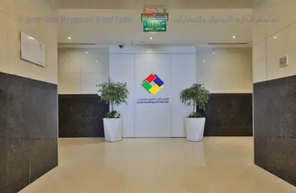 صورة لـ استقبال / بهو مساحات مكتبية - استوديو - 2 حمامات للايجار في برج الجاسم - الطريق الدائري الثالث - السد - الدوحة ، صورة رقم 1