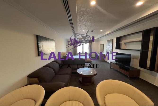 956991 - Property Image 2