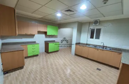 Apartment - 3 Bedrooms - 3 Bathrooms for rent in Al Sadd Road - Al Sadd - Doha