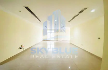 Apartment - 3 Bedrooms - 4 Bathrooms for rent in Old Airport Residential Apartments - Old Airport Road - Doha