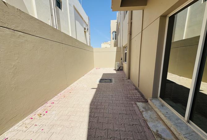 929292 - Property Image 2