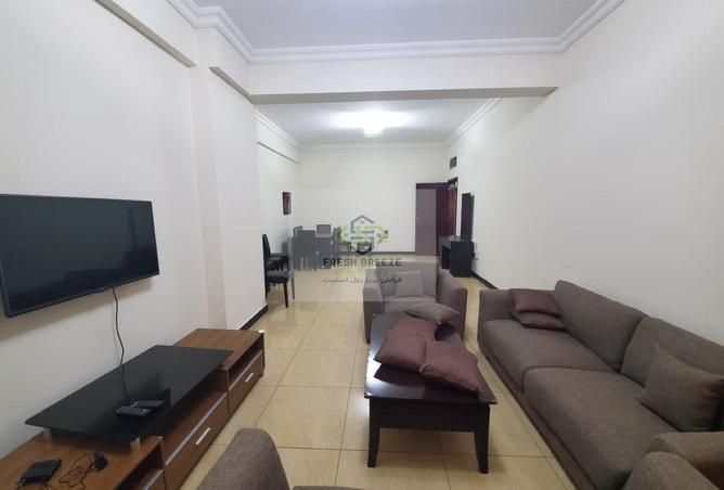 979836 - Property Image 2