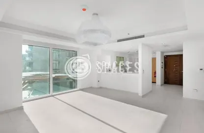 Apartment - 2 Bedrooms - 3 Bathrooms for sale in Crystal Residence - The Pearl Island - Doha