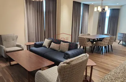 Apartment - 1 Bedroom - 2 Bathrooms for sale in Viva Central - Viva Bahriyah - The Pearl Island - Doha