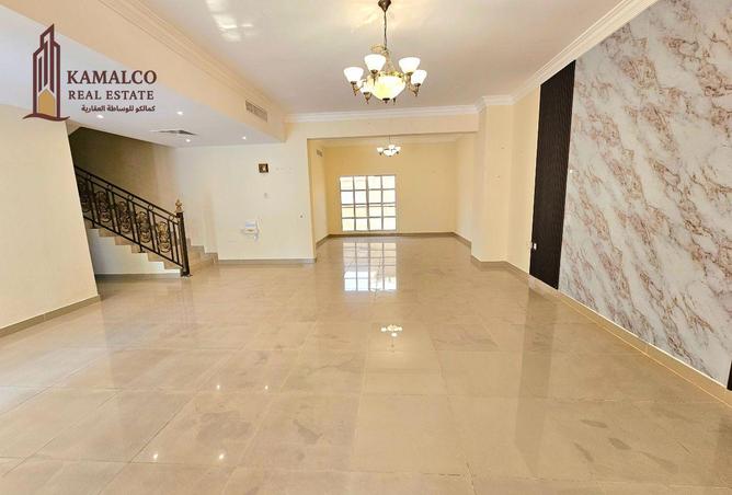 953690 - Property Image 2