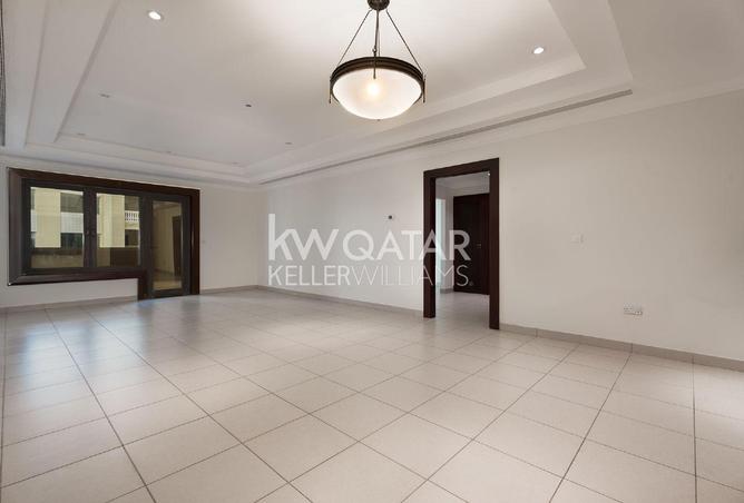 953305 - Property Main Image